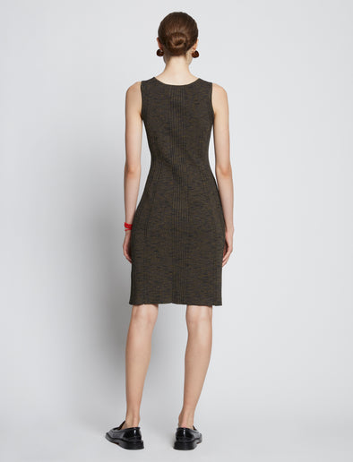 Back full length image of model wearing Melange Rib Tank Dress in CAMEL/BLACK