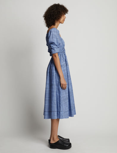 Side full length image of model wearing Grid Poplin Square Neck Dress in PERIWINKLE/BLACK