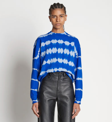 Front cropped image of model wearing Tie Dye Sweatshirt in BRIGHT BLUE/PERIWINKLE