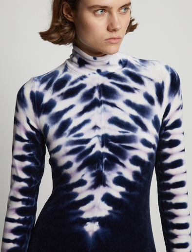 Detail image of model wearing Tie Dye Velvet Dress in midnight multi