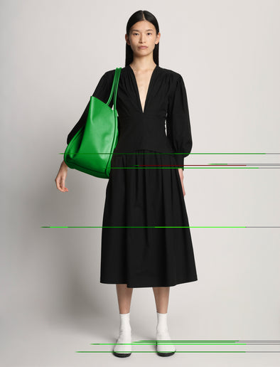 Image of model wearing XL Ruched Tote in BOTTLE GREEN