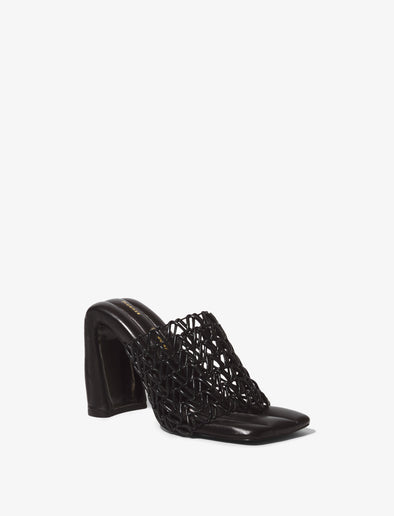 Front 3/4 image of Arc Woven Slides in black