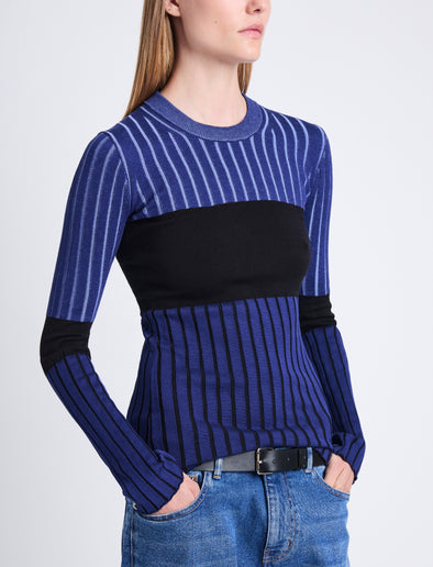 Detail image of model wearing Peyton Shirt In Layering Ribs in NAVY MULTI