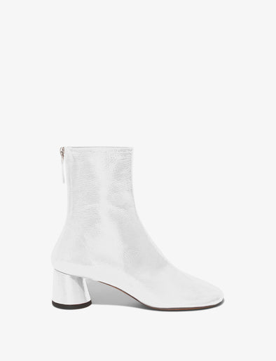 Front view of Glove Boot in Cream
