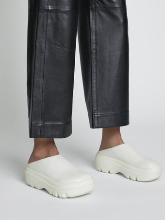 Image of model wearing Storm Slides in White.jpg