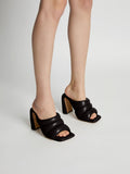 Image of model wearing Arc Slides 100Mm in black