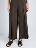 Proenza Schouler Detail image of model wearing Calla Pant in Linen Slub in Coffee