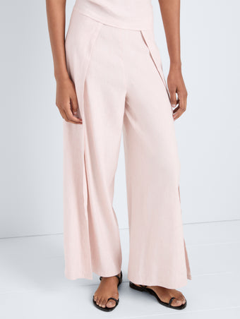 Proenza Schouler Detail image of model wearing Calla Pant in Linen Slub in Orchid