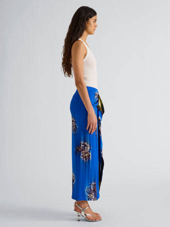 Proenza Schouler Full Length Side image of model wearing the Cella Skirt in Double printed Viscose Cady in Cerulean