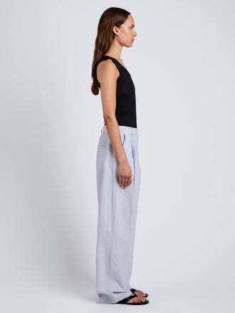 Proenza Schouler Side full length image of model wearing Eleanor Pant in Linen Shirting in Light Oxford Melange