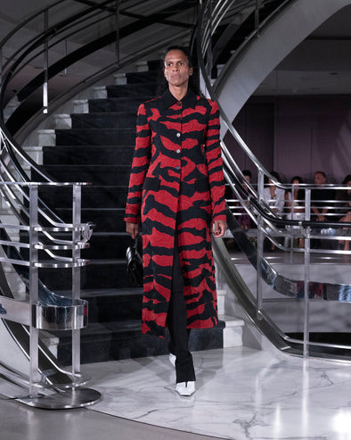 Proenza Schouler Runway Image of SORAYA JACKET IN TIGER CRINKLE INTARSIA in Paprika Black