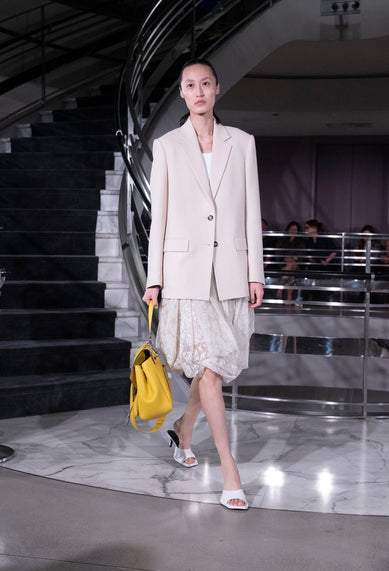 Look 19