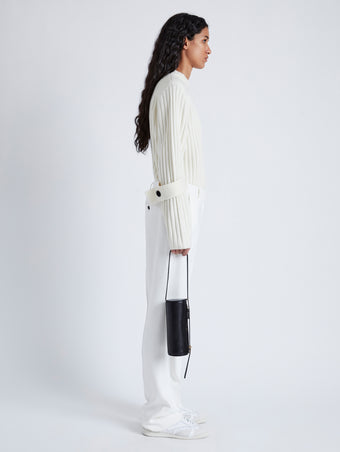 Image of model carrying Silo Bag in black