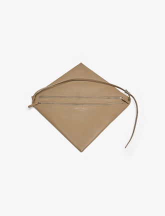 Aerial image of Tetra Shoulder Bag in Nappa in Cumin