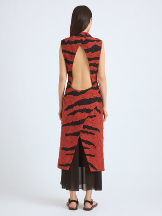 Proenza Schouler Back On Model Image of MAILA DRESS IN TIGER CRINKLE INTARSIA in Paprika Black