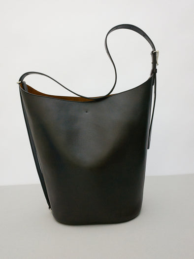 Brant Bucket Bag in Smooth Calf