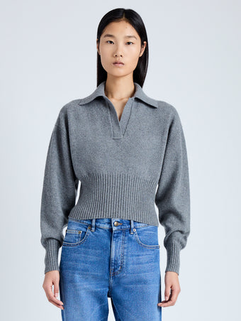 Cropped front image of model wearing Jeanne Polo Sweater in Eco Cashmere in grey melange