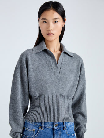 Detail image of model wearing Jeanne Polo Sweater in Eco Cashmere in grey melange