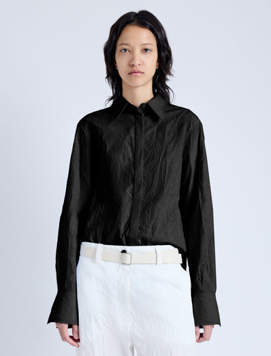 Cropped front image of Allen Shirt in Crinkled Cotton Gabardine in black