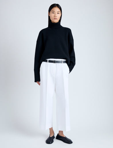 Front full length image of model wearing Amara Pant in Organic Cotton Twill Suiting in OFF WHITE