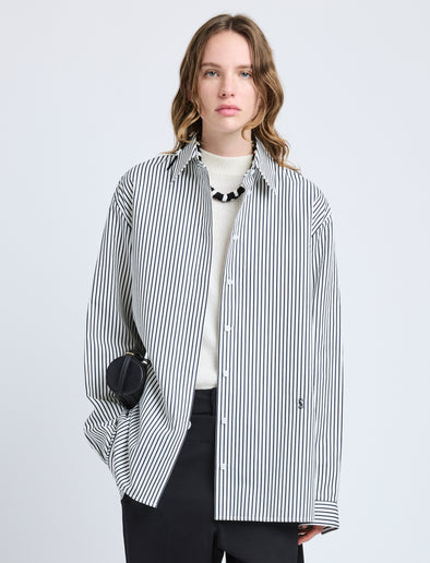Proenza Schouler Front cropped image of model wearing Hunter Top in Stripe Cotton Silk Poplin in Navy Multi