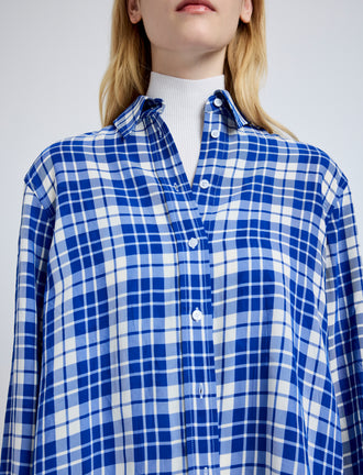 Proenza Schouler Detail image of model wearing Bronwen Top in Crinkled Plaid in Cobalt Multi