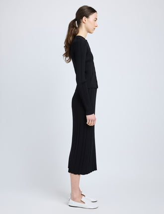 Proenza Schouler Side full length image of model wearing Currin Top in Column Rib in Black