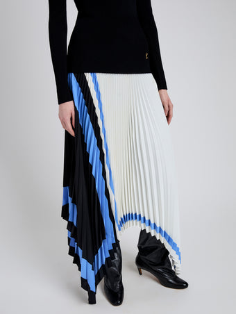 Proenza Schouler Detail image of model wearing Emilia Skirt In Technical Crepe in White Multi