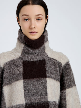 Proenza Schouler Detail image of model wearing Kai Top In Brushed Glenplaid Knit in Brown Multi