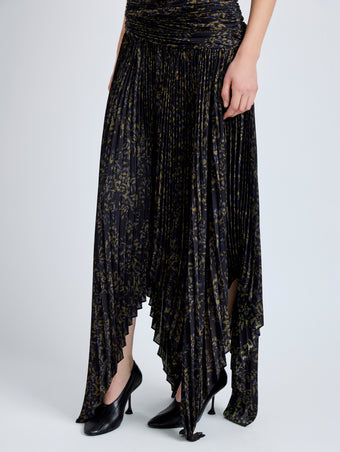 Proenza Schouler Detail image of model wearing Paulina Dress in Pleated Georgette in Black Multi