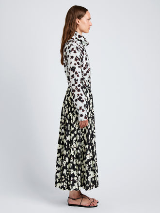 Proenza Schouler Full Length Side Image of model wearing Runa Skirt in Printed Soft Twill in Black Floral