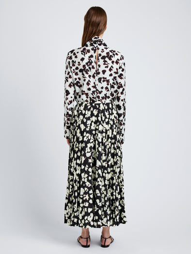 Proenza Schouler Full Length Back Image of model wearing Runa Skirt in Printed Soft Twill in Black Floral