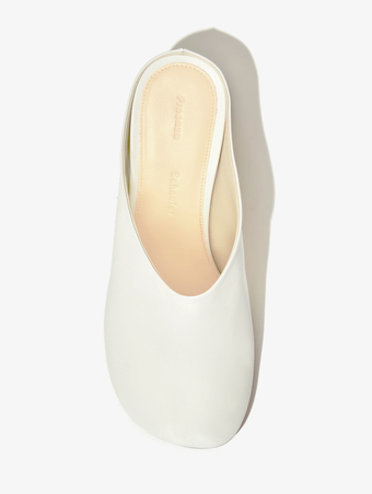 Aerial image of Glove Mules in IVORY