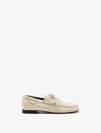 Front image of Deck Shoes in Nappa in Ecru
