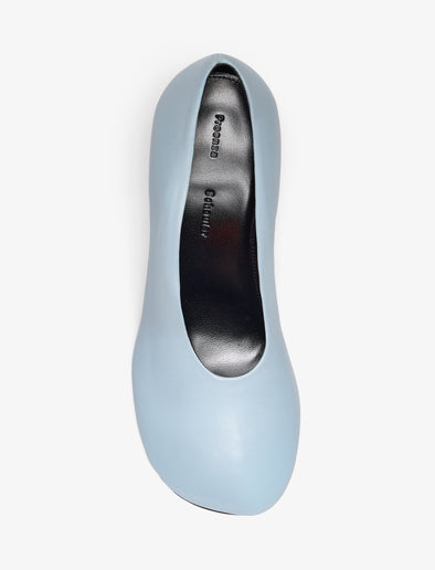 Aerial image of Glove Heels in Nappa in Powder