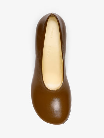 Aerial image of Glove Heels in Slick Nappa in Mud