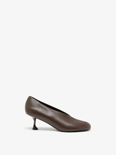 Proenza Schouler side image of Tee Pumps in Nappa in mahogany