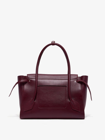 Back image of Tate Bag in Smooth Calfskin in dark red