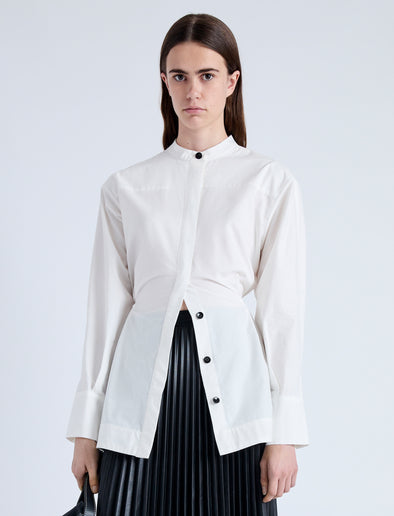 Cropped front image of model wearing Senna Top in Poplin in off white