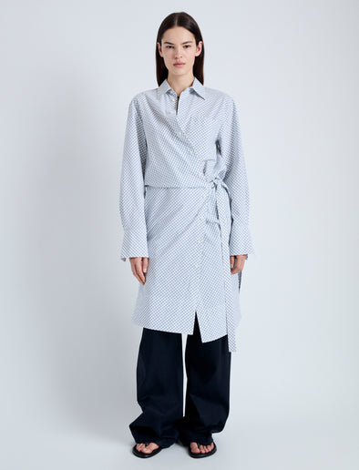 Front full length image of model wearing Lane Wrap Dress in Yarn Dye Shirting in WHITE/PEWTER