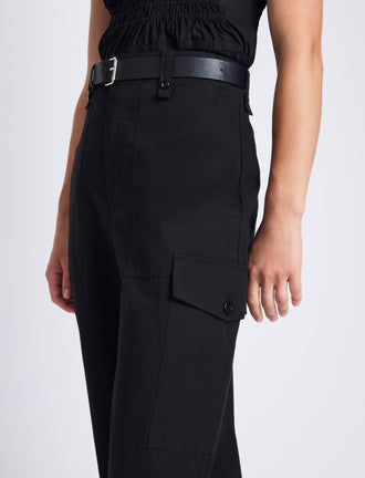 Detail image of model wearing Octavia Pant in Solid Cotton Linen in black