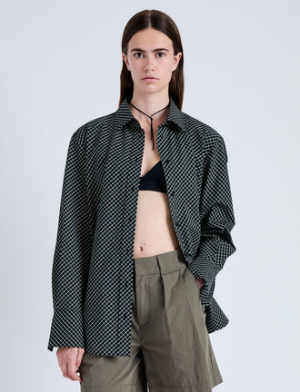 Detail mage of Tayla Shorts in Cotton Nylon in KHAKI