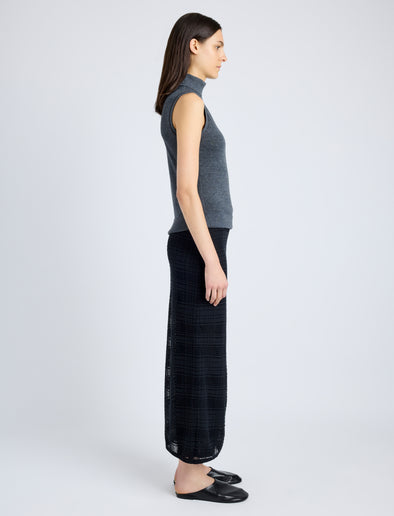 Proenza Schouler Side full length image of model wearing Sandrine Top in Souffle Cotton Blend in DARK GREY MELANGE