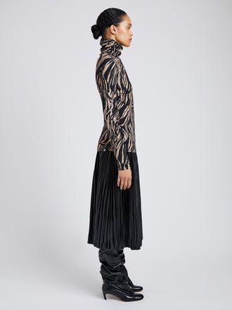 Proenza Schouler Side full length image of model wearing Audrey Top in Marble Jersey in Fawn Multi