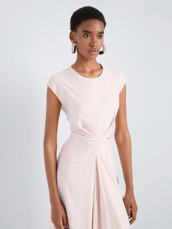 Proenza Schouler Detail image of model wearing Miranda Dress in Linen Slub in Orchid