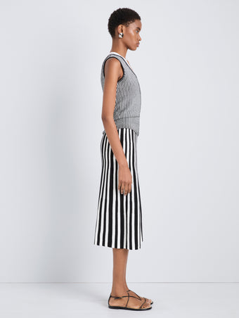 Proenza Schouler Side full length image of model wearing Isley Skirt in Cotton Rib in Black Off White