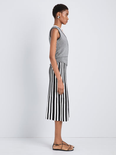 Proenza Schouler Side full length image of model wearing Isley Skirt in Cotton Rib in Black Off White